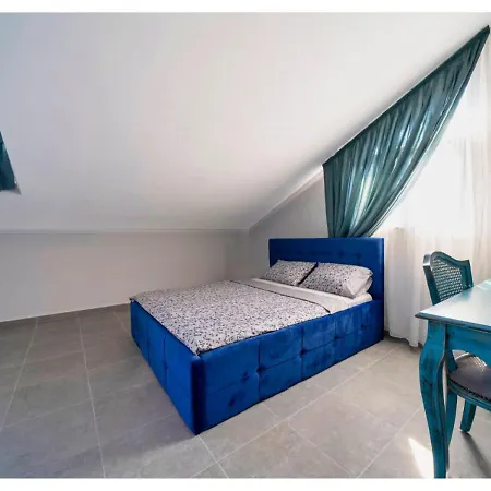 Appartement Only Blue Rhapsody 2